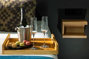 Lyric Hotel Paris