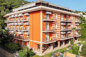 Hotel Tirreno