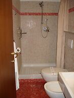 Ariston