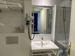 Austin's Saint Lazare Hotel