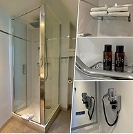 Austin's Saint Lazare Hotel