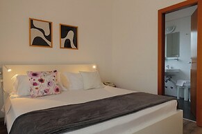 Hotel Peler