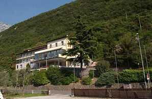 Piccolo Hotel