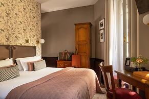 Welcome Hotel