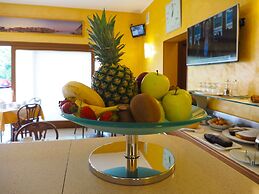 Hotel Cris
