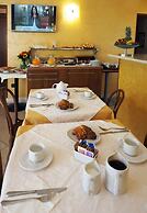 Hotel Cris