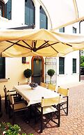 Hotel Cris