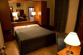 Hotel Cris