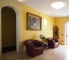 Hotel Cris