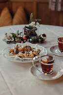 Mirabell Alpine Garden Resort