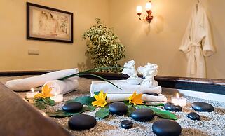 Mirabell Alpine Garden Resort