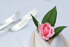 Mirabell Alpine Garden Resort