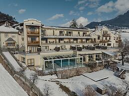 Mirabell Alpine Garden Resort