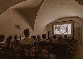 Parkhotel Mondschein, a Member of Design Hotels