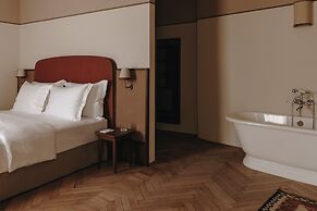 Parkhotel Mondschein, a Member of Design Hotels