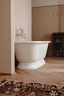 Parkhotel Mondschein, a Member of Design Hotels