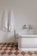 Parkhotel Mondschein, a Member of Design Hotels