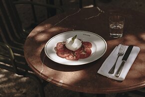 Parkhotel Mondschein, a Member of Design Hotels