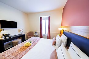 Hotel Le Cercle Tour Eiffel