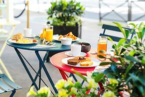 Hotel Le Cercle Tour Eiffel