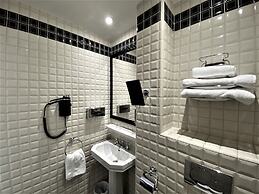 Hotel Le Cercle Tour Eiffel