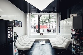 Hôtel de l'Exposition République