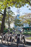 Hôtel de la Place des Alpes