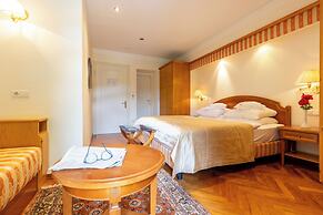 Hotel Elephant