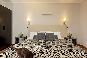 Daphne Luxury Suites