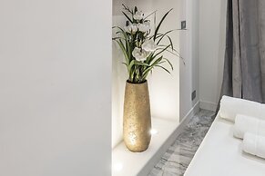 Daphne Luxury Suites