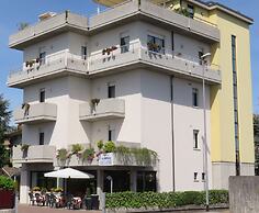 Hotel Albergo Al Cacciatore