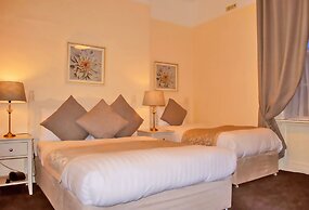 Baggot Court Townhouse