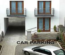 Baggot Court Townhouse