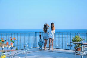 Riviera B&B Rooms and Apartament SEA-VIEW