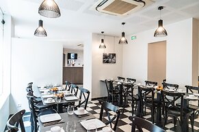 Hôtel de Flore - Montmartre