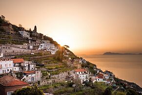 Albergo Diffuso Bacco Furore