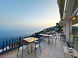 Albergo Diffuso Bacco Furore