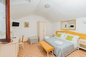 Albergo Diffuso Bacco Furore