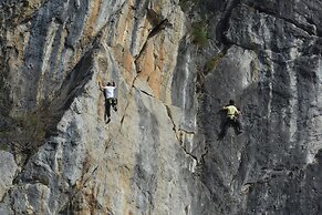Bes Hotel Papa San Pellegrino Terme