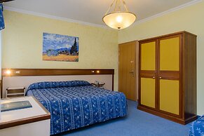 Bes Hotel Papa San Pellegrino Terme