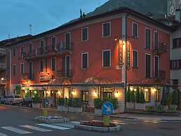 Bes Hotel Papa San Pellegrino Terme