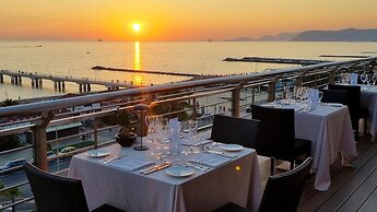 Hotel Excelsior