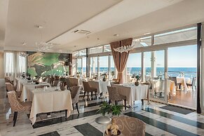 Hotel Excelsior