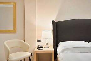 Hotel Excelsior