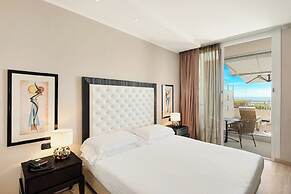 Hotel Excelsior