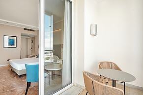 Hotel Excelsior