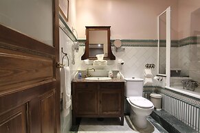 Taberna del Alabardero