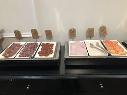 Hotel AACR Monteolivos