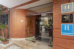 Hotel AACR Monteolivos