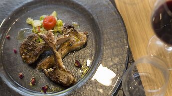 La Gustea Hotel & Cucina
